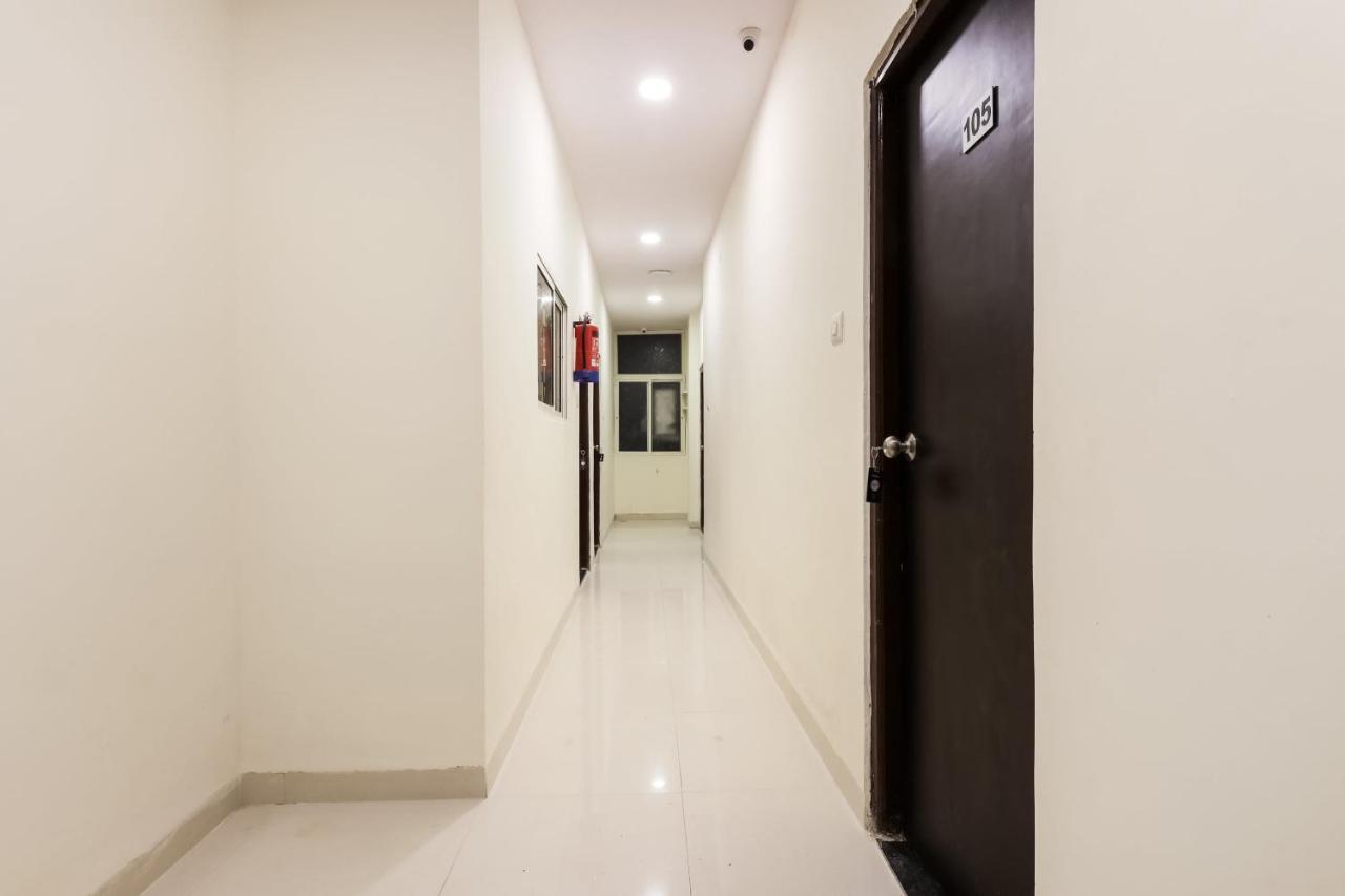 Oyo Flagship 30861 Hotel Velocity Vijay Nagar Indore Exterior foto